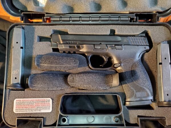 Smith and Wesson M&P45 2.0 for sale
